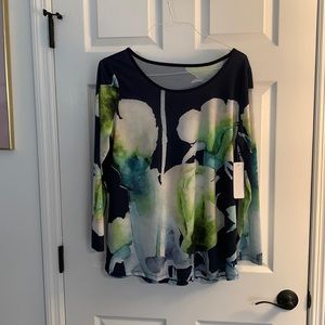 Woman’s soft surroundings top navy blue size L NWT NBW